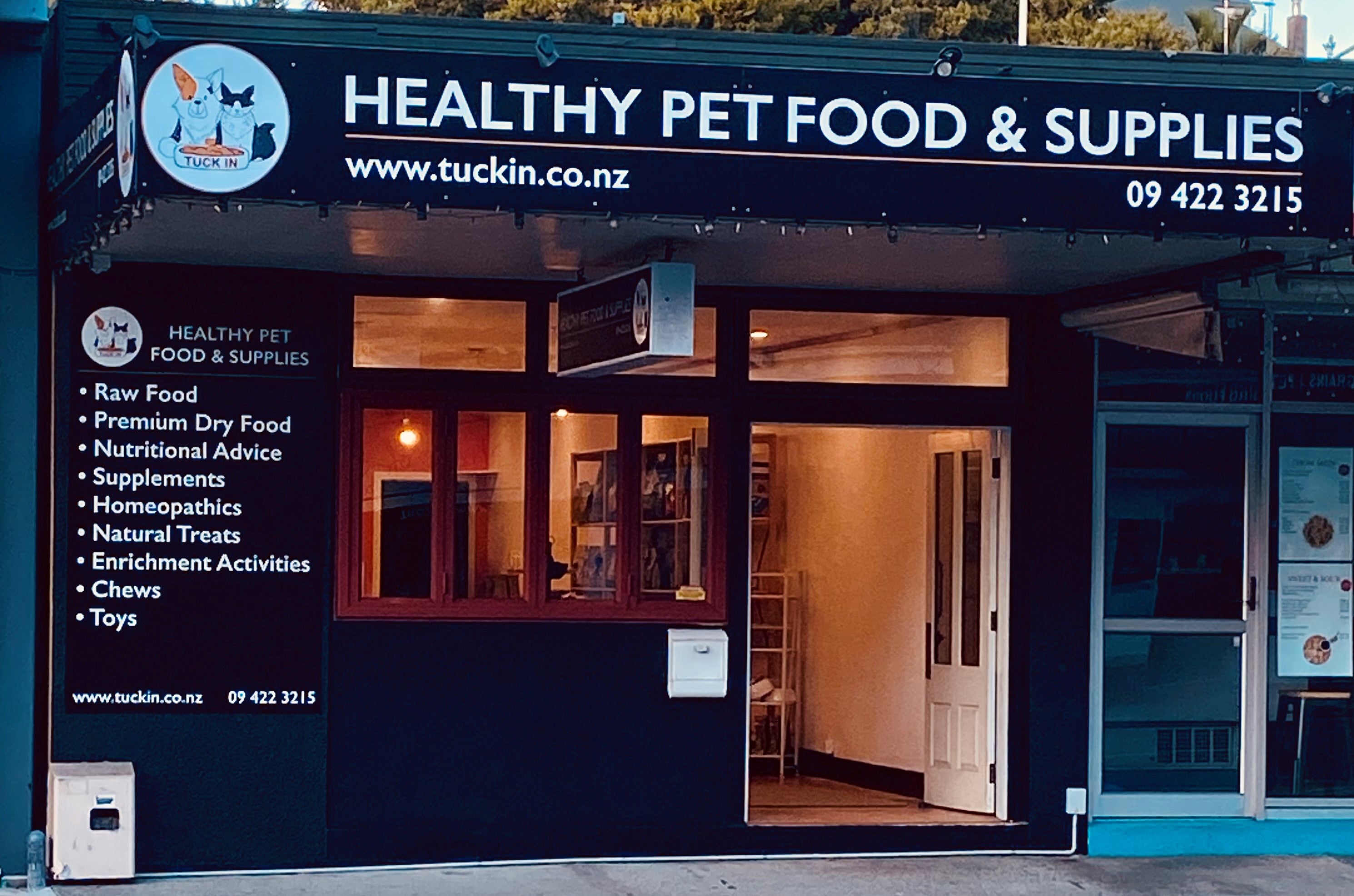 Healthy pet hotsell stores near me